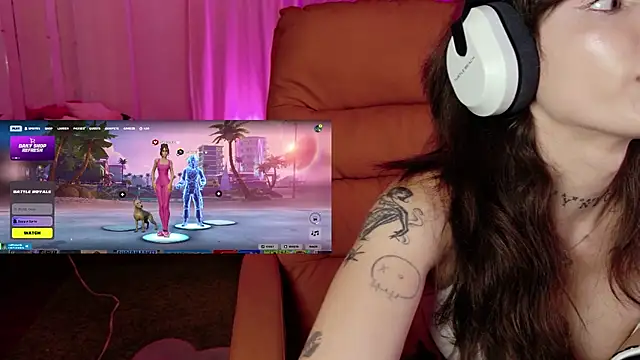 GennaJames live cam