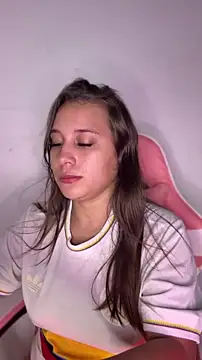 ScarletVelvetX live cam on StripChat