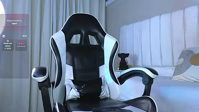 Nicola_hard webcam