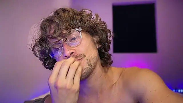 mcklister_kinky_feets webcam