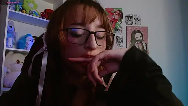 CelesteAyase webcam
