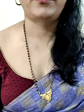 Yazhini-Cam webcam