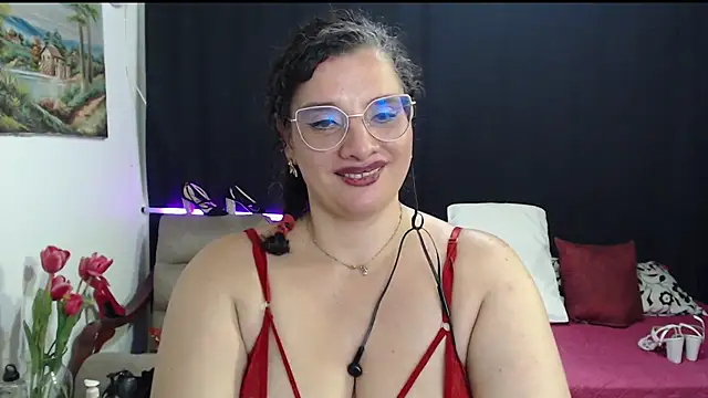 Aleja_Gonzales webcam