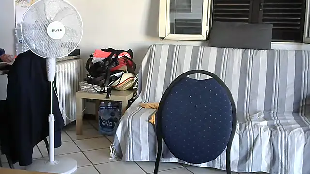 alkro63 live cam on StripChat