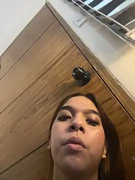 hugecock_cali live cam on StripChat
