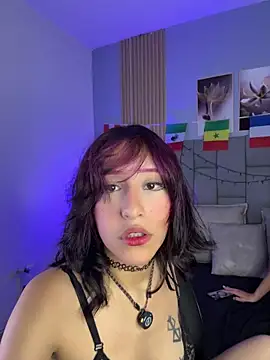 Mika_love_milo