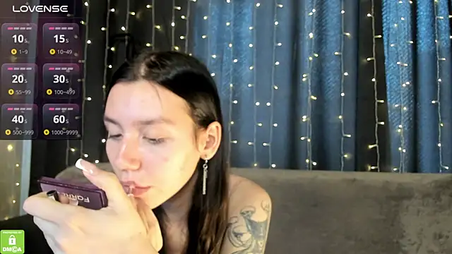 Amelia_skyy webcam