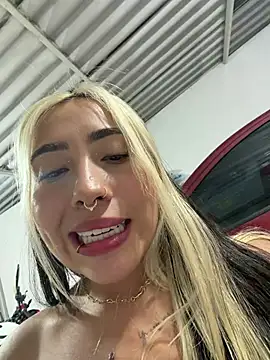 ManuelaVeeleez webcam