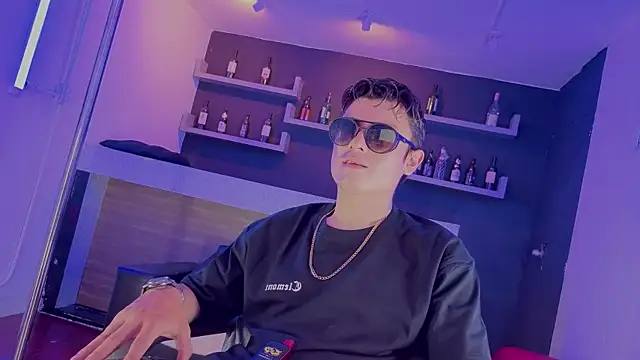 angel_still_ webcam