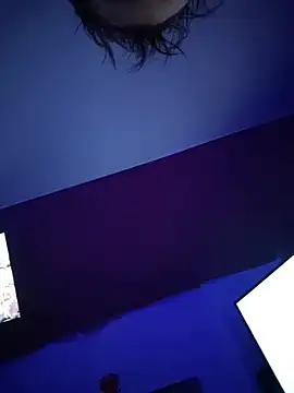 Cummaker69 webcam