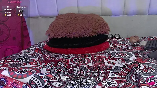 charlotte_brawn webcam