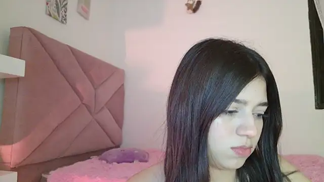 eva_sin18 live cam on StripChat