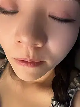 xiaochengzi505 webcam