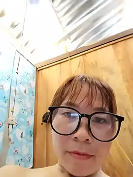 Biva11 live cam on StripChat
