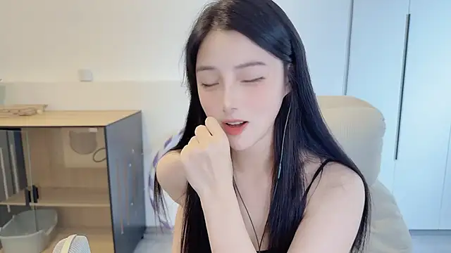 holo_love webcam
