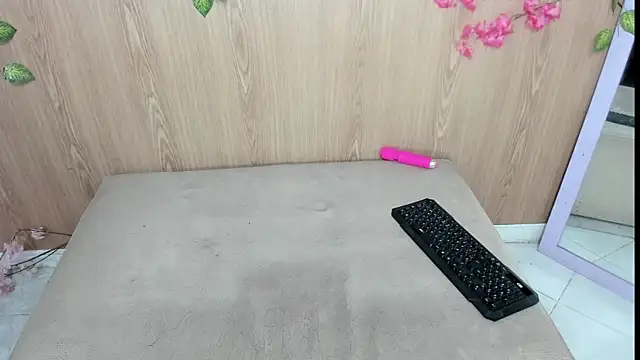 jenelotizz06 webcam