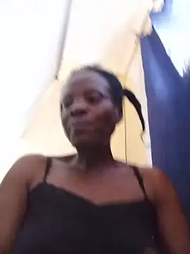 Cuty-Smilez webcam