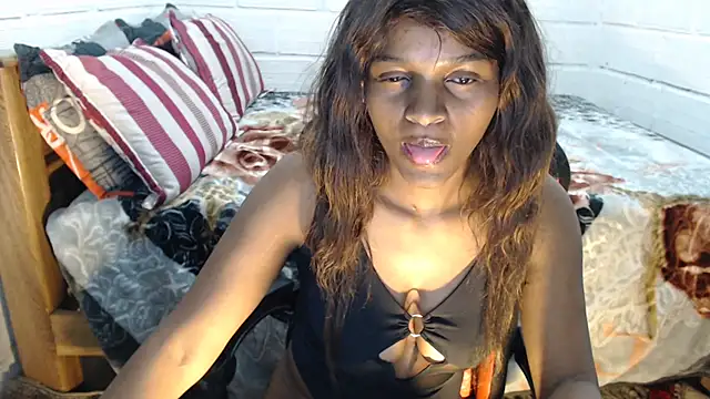 sexyjustin202 live cam on StripChat