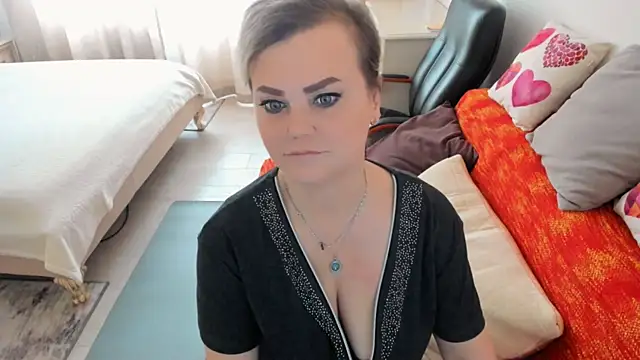 MildMature webcam