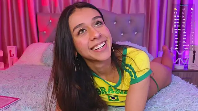 Emiily_Scott1 webcam