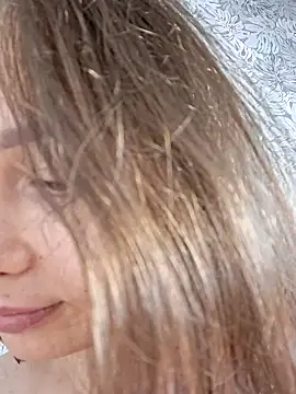 Olivia_OliV webcam