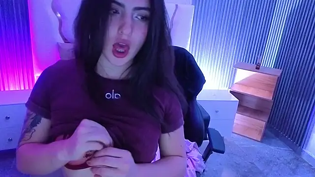 Ixchel_tay webcam