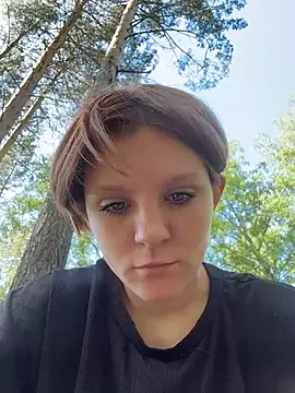 NinaParri live cam on StripChat