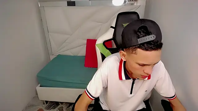 sombra_18 webcam