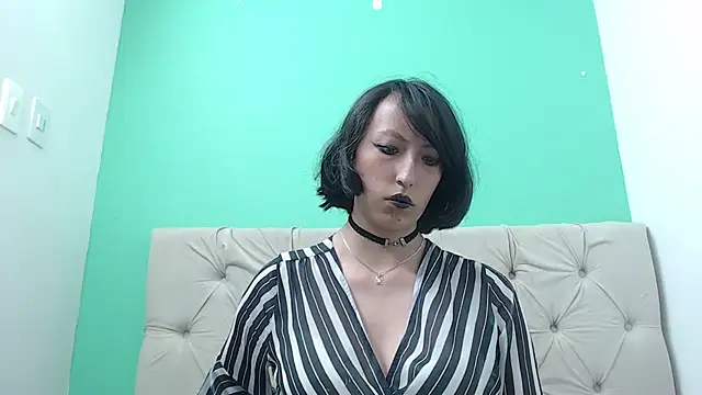 amoremerchmar webcam