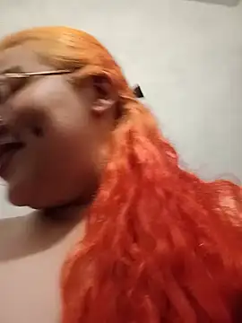 bruja_sscarlata webcam