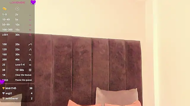 valy_shyness webcam