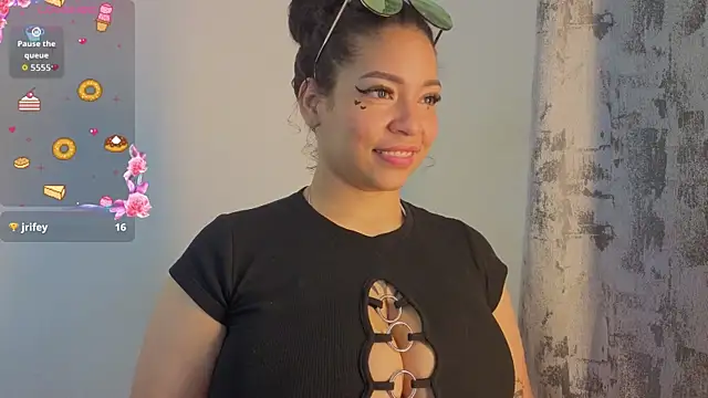 CloeBunny_ webcam