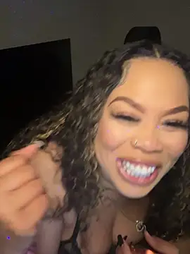 RenaThickAss webcam