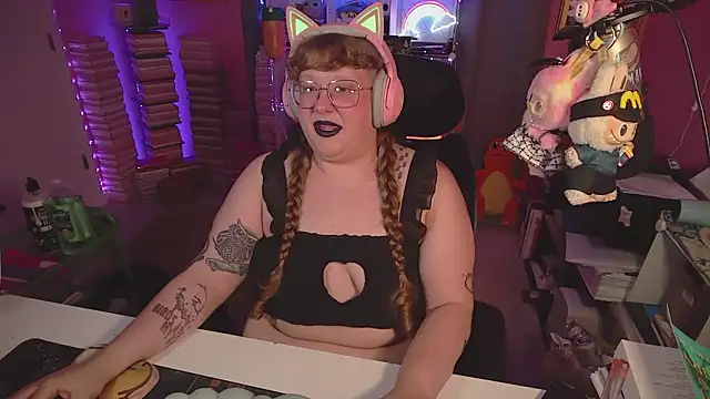 FatVeronica webcam