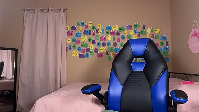 Chocolatebunnyxx96 webcam