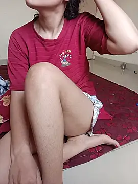 Divya3107 webcam