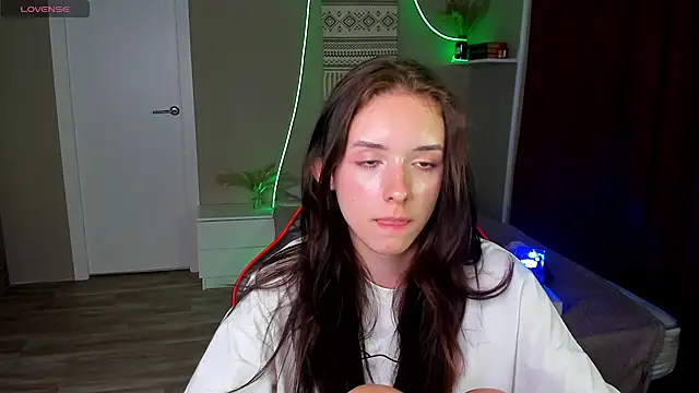 AnnaOddy webcam