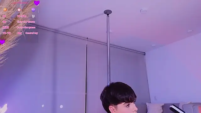sebbyrose live cam on StripChat