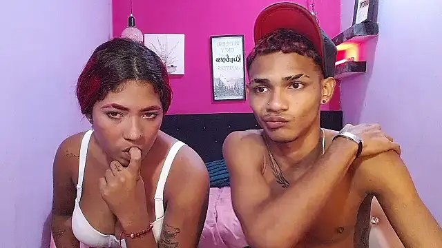 black_twinks live cam on StripChat