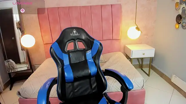 Magic_amberr webcam