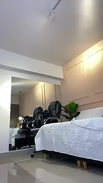SHARONN____ webcam