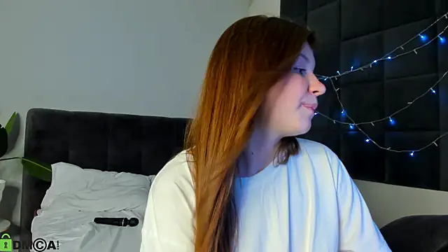 Nika_Jonson webcam