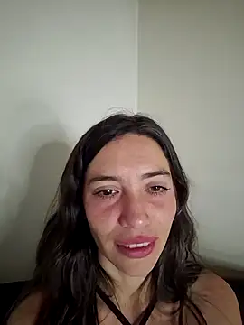 loveuu-bae webcam