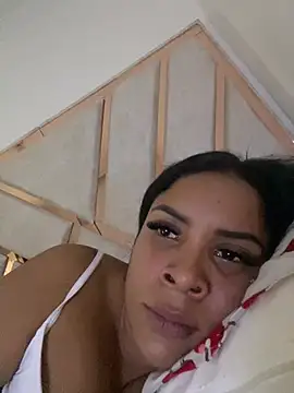 MarianaaSantos webcam