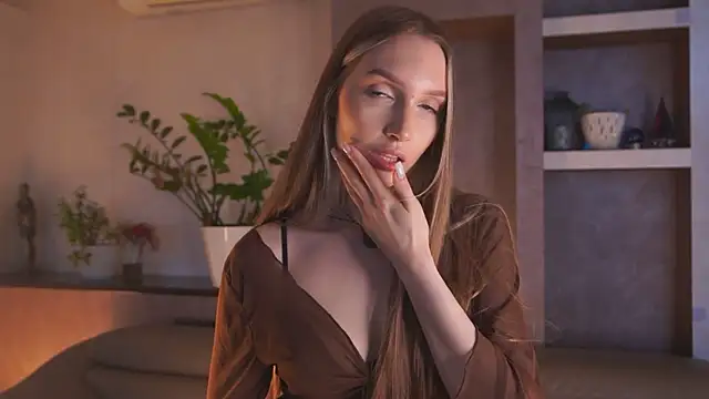 YvetteMilbrett webcam