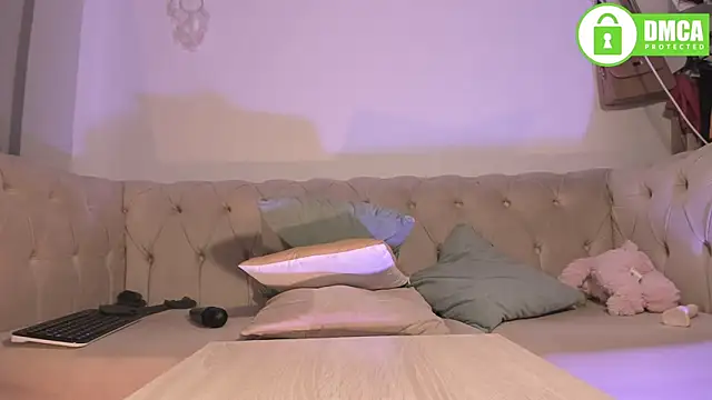 zoe_37 webcam