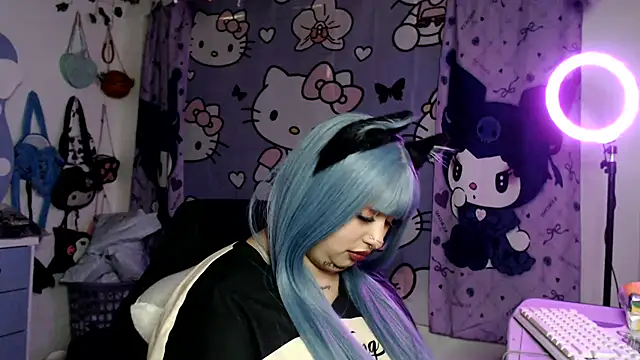 lussyevans24 webcam