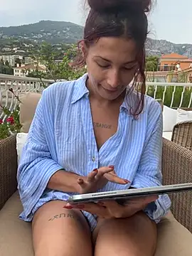 Anabelle_flex webcam