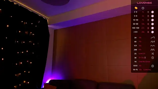 AnyaTaylor_ webcam
