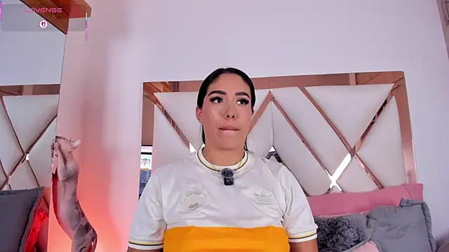 Niky_Vega webcam